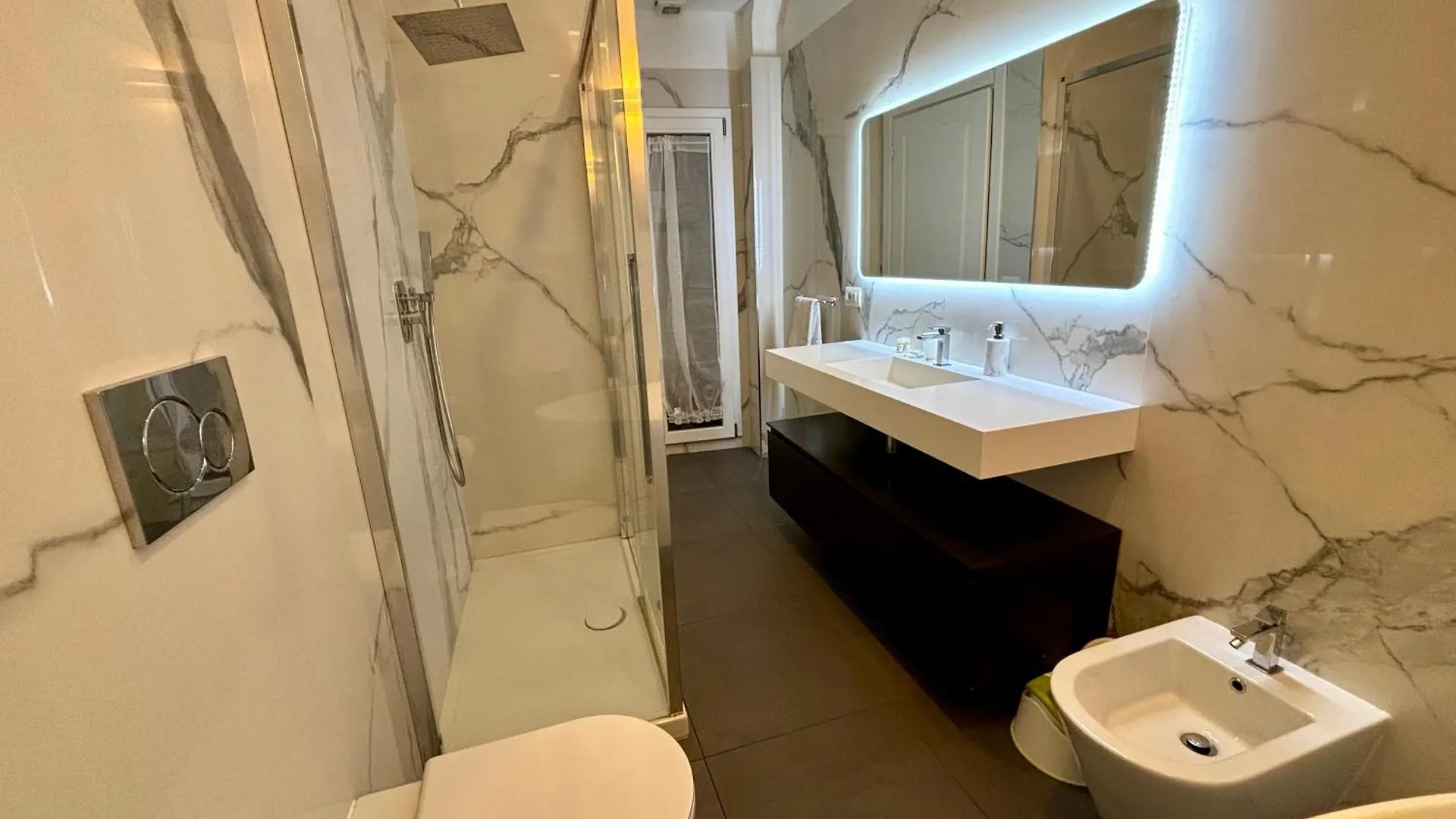 Apartment Accademia Florence