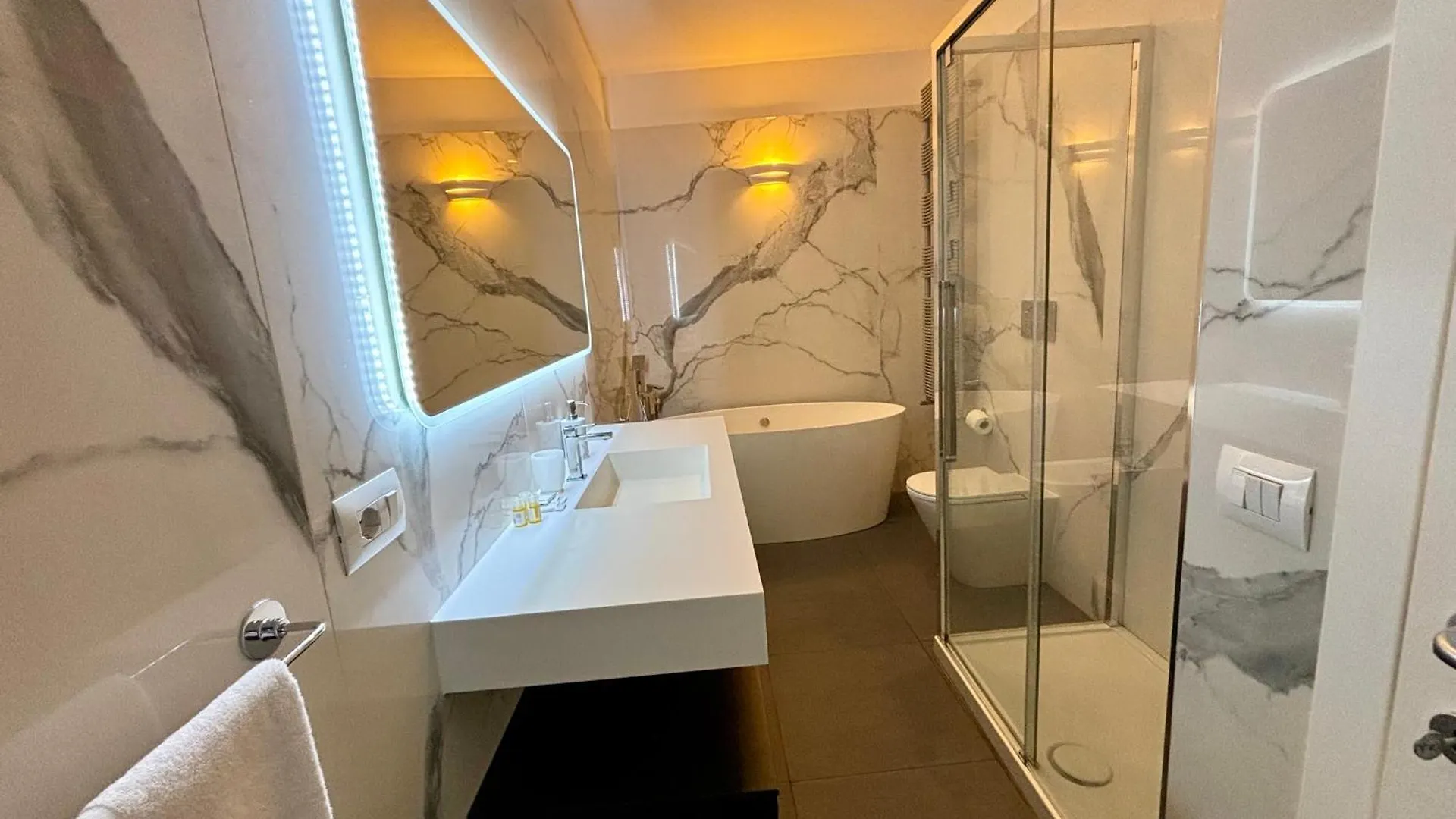 Apartment Accademia Florence 0*,