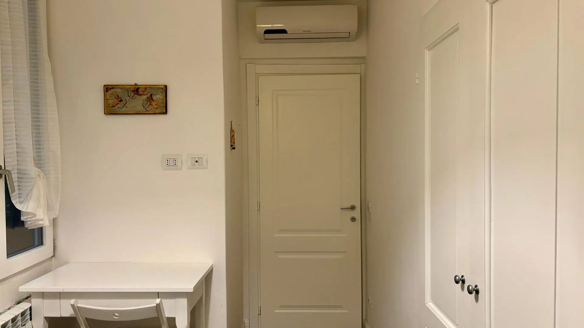Apartment Accademia Florence 0*,